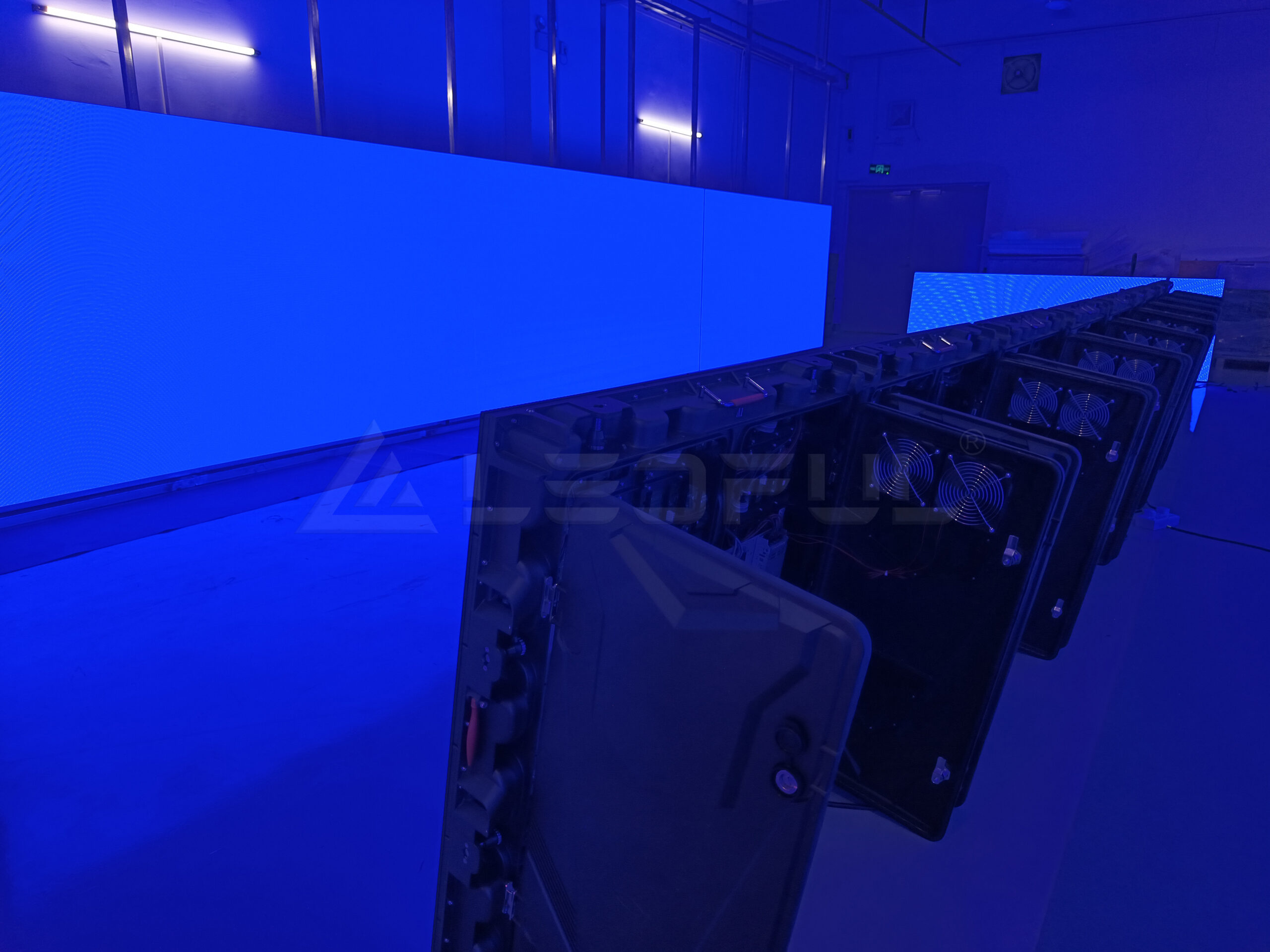 LED screen