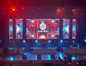 Top LED Display-1